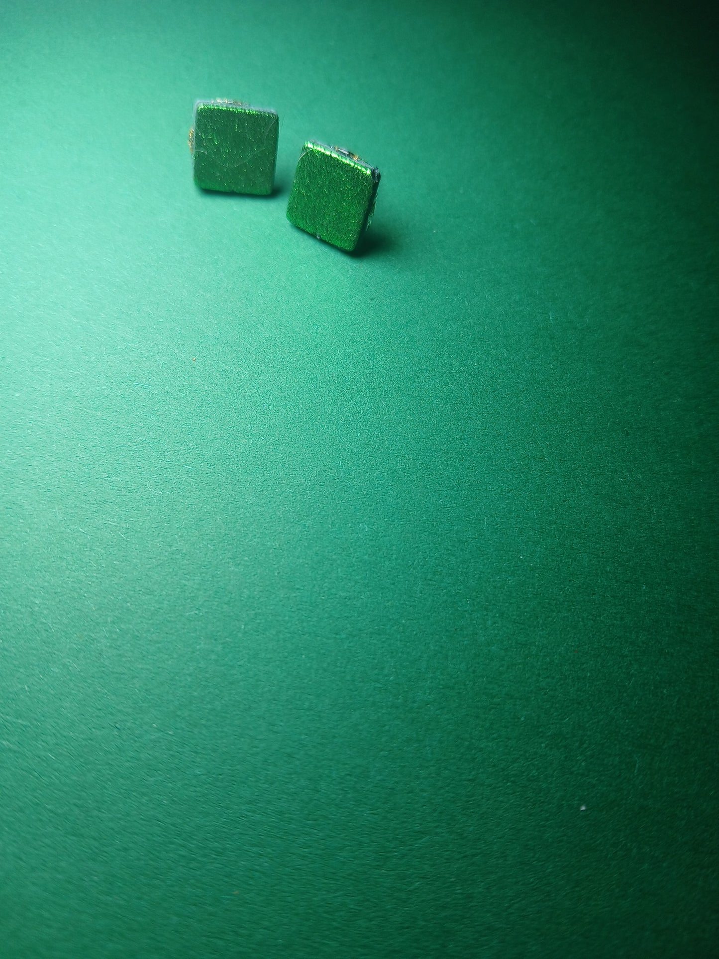 boucles d'oreilles , MINI carré vert