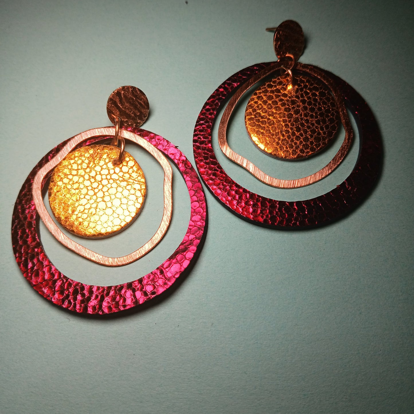 Boucles d'oreilles PLANET framboise jaune