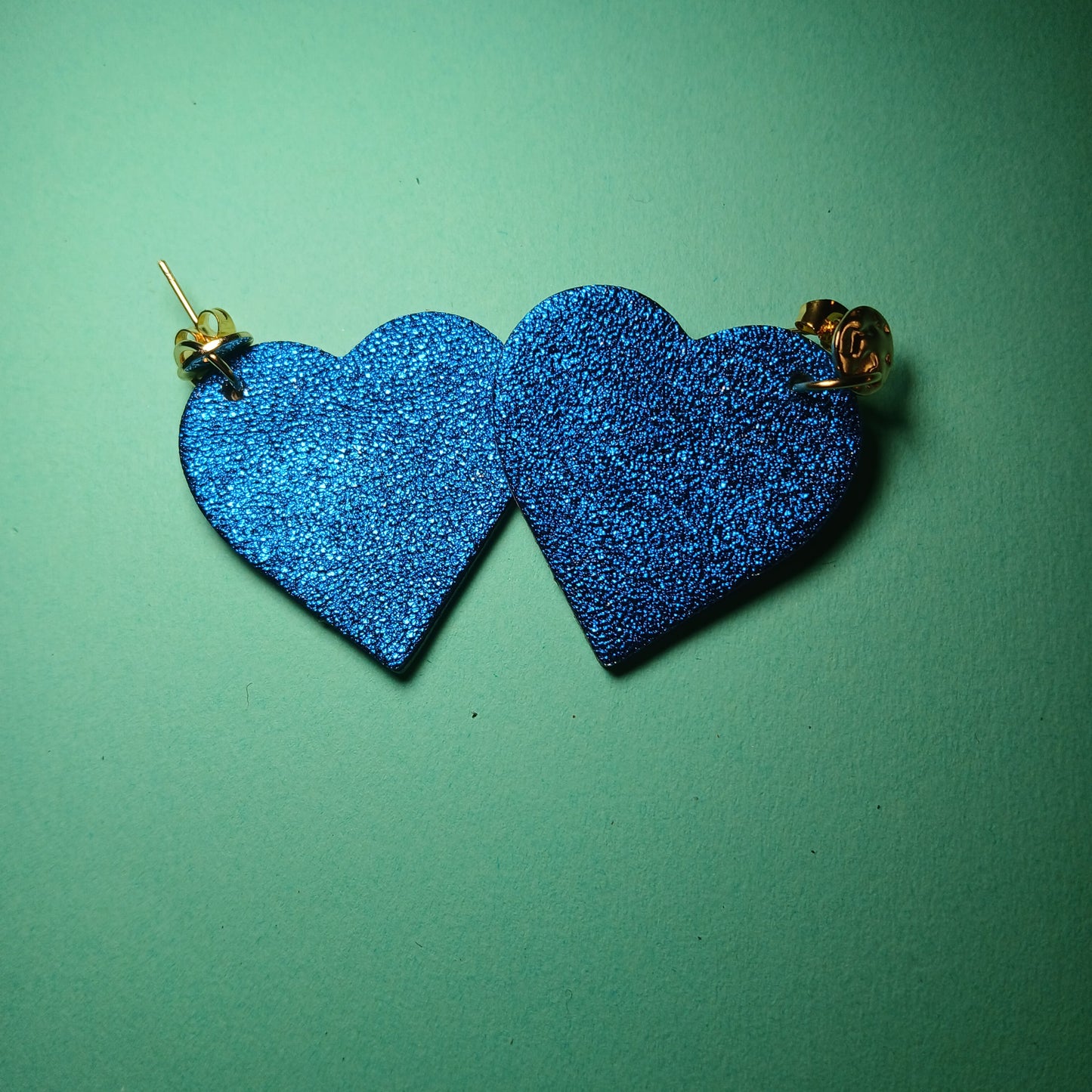 boucles d'oreilles , LES CYGNES bleue