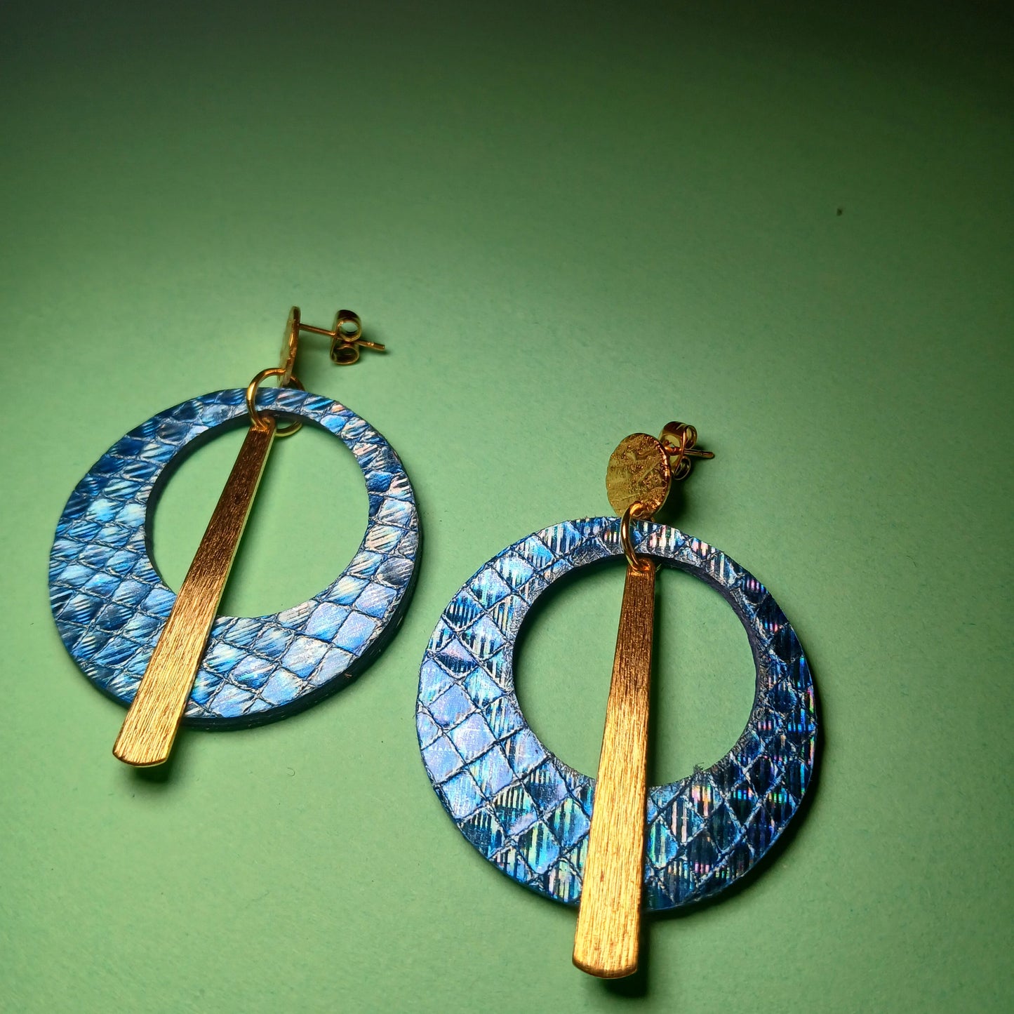 Boucles d'oreilles - ECLIPSE bleu sirène