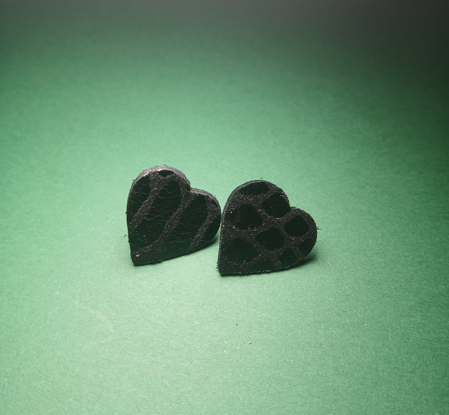 boucles d'oreilles , MINI noir