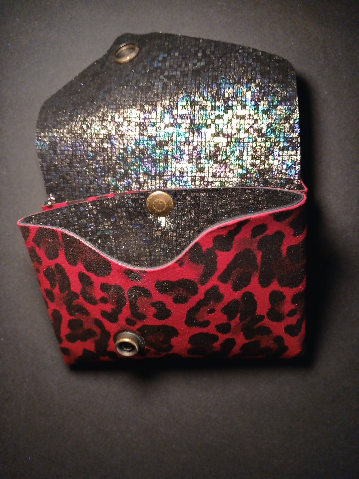 porte carte rouge leopard